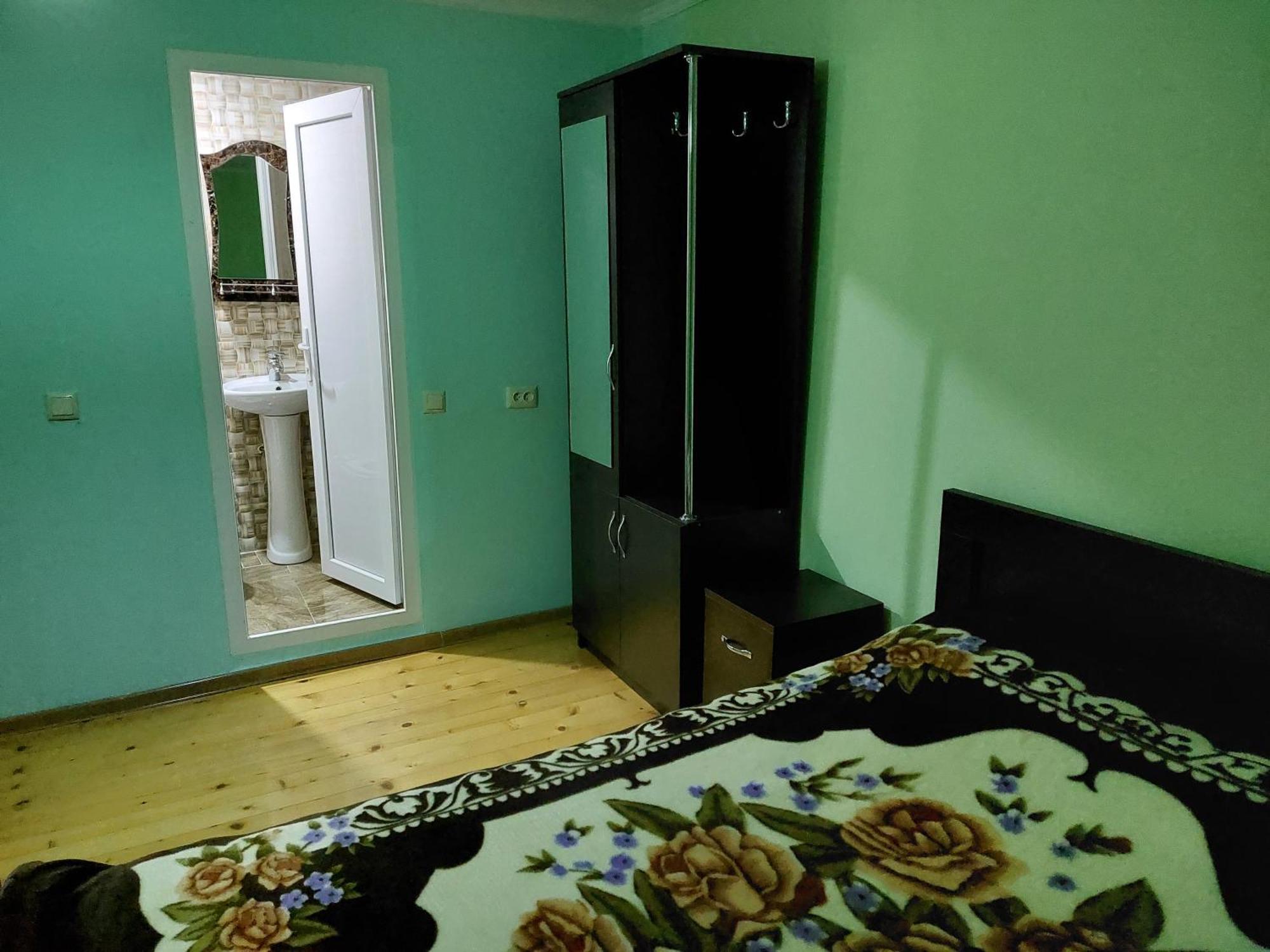 Hotel Bombora Mestia Habitación foto